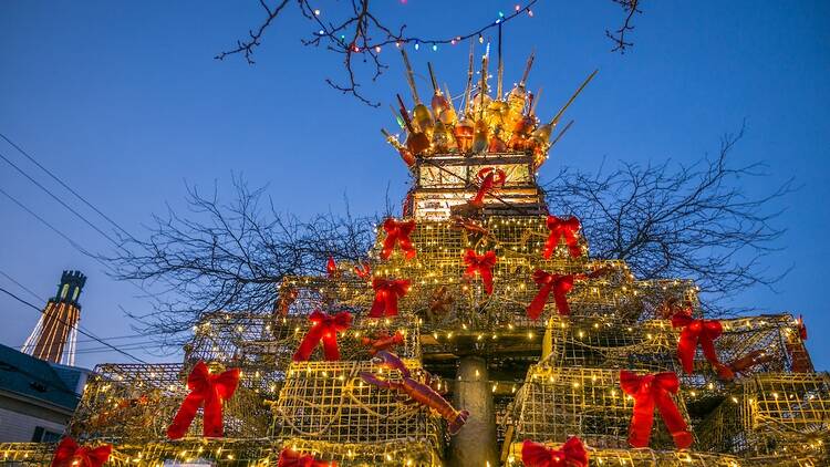 Provincetown Lobster Pot Tree