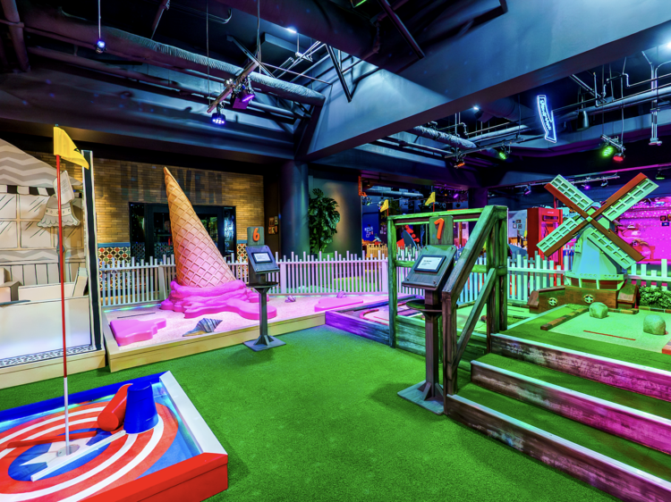 Holey Moley Mini Golf Club will open new location in San Antonio