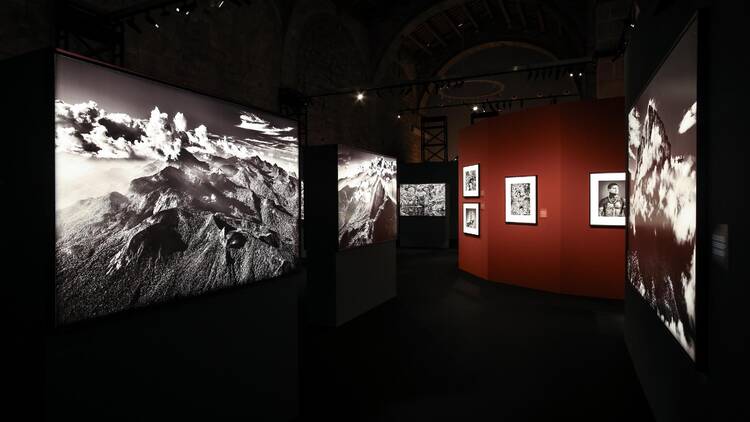 Adentrarte en la 'AMAZÔNIA' de Sebastião Salgado