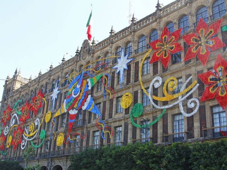 Luminaria y verbena navideña del Zócalo