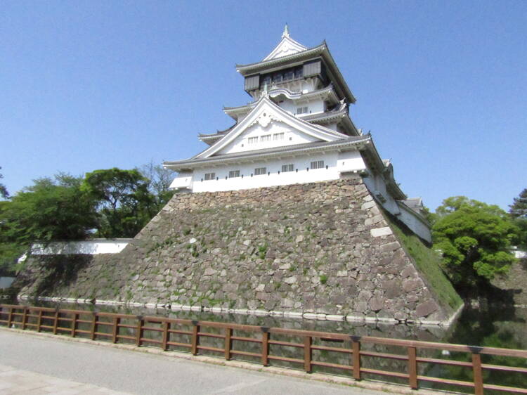 10:00 Kokura Castle