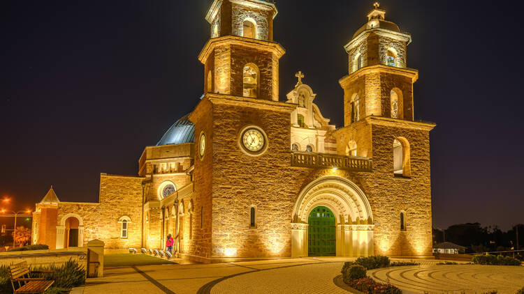 Feast in front of St Francis Xavier’s Cathedral