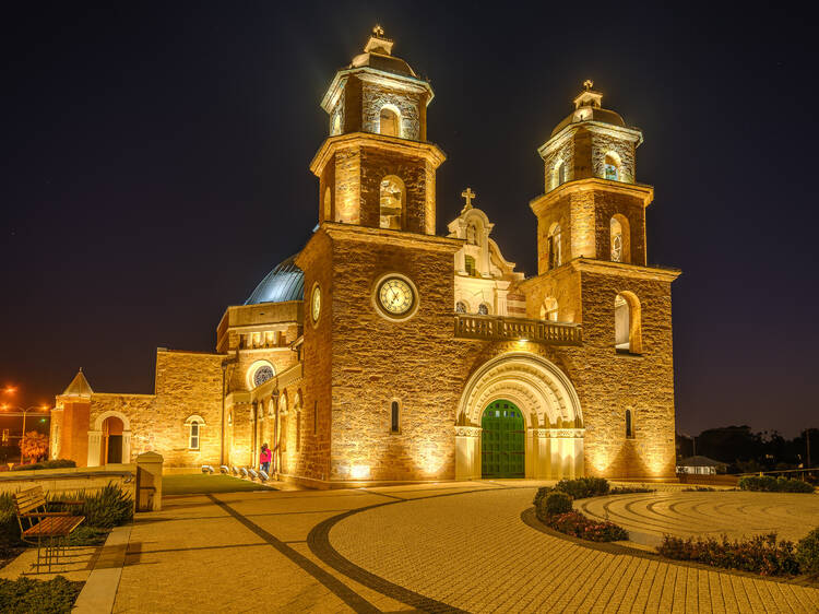 Feast in front of St Francis Xavier’s Cathedral