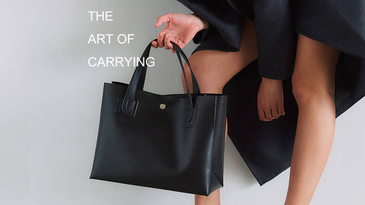 The Art of Carrying: handbags