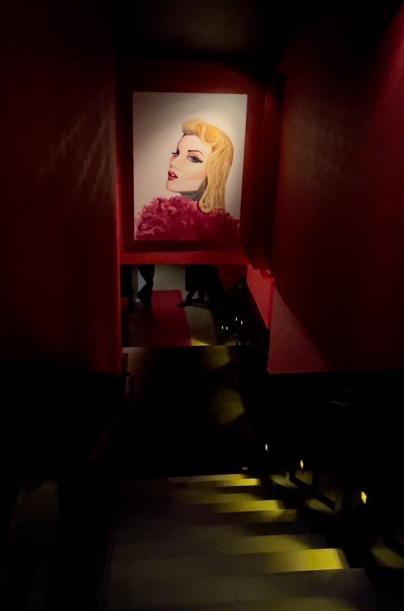 staricase leading down to Cosmo Bar