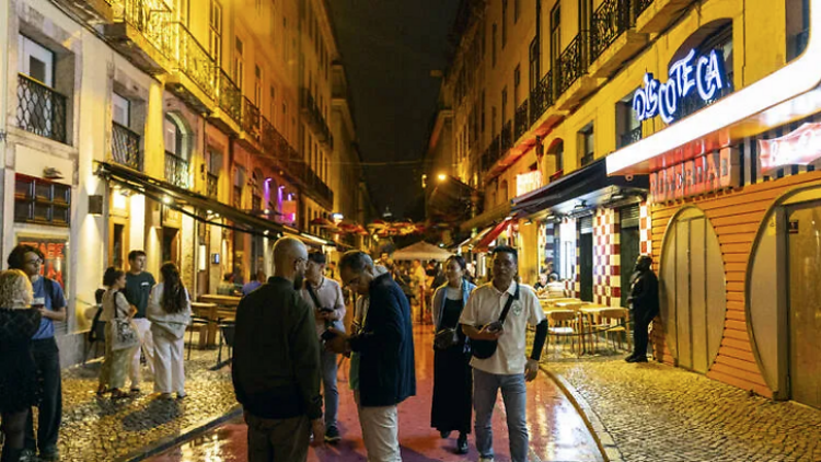 Rua Nova do Carvalho