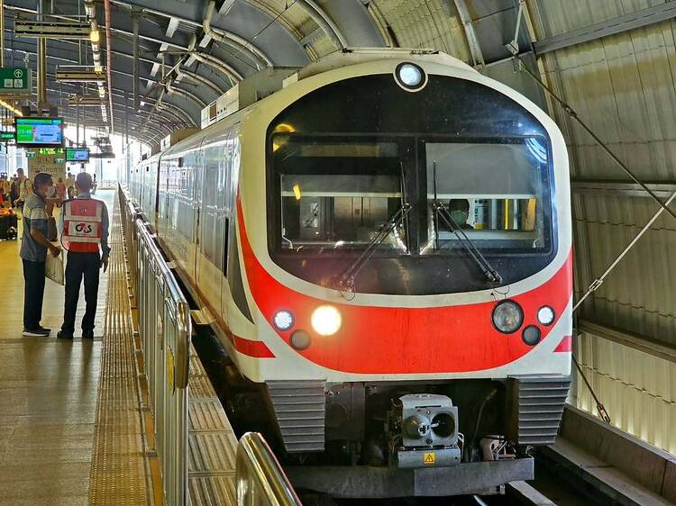 Suvarnabhumi Airport train