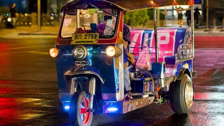 Tuk-tuk