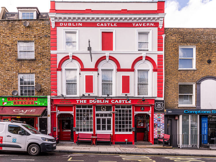 Dublin Castle pub