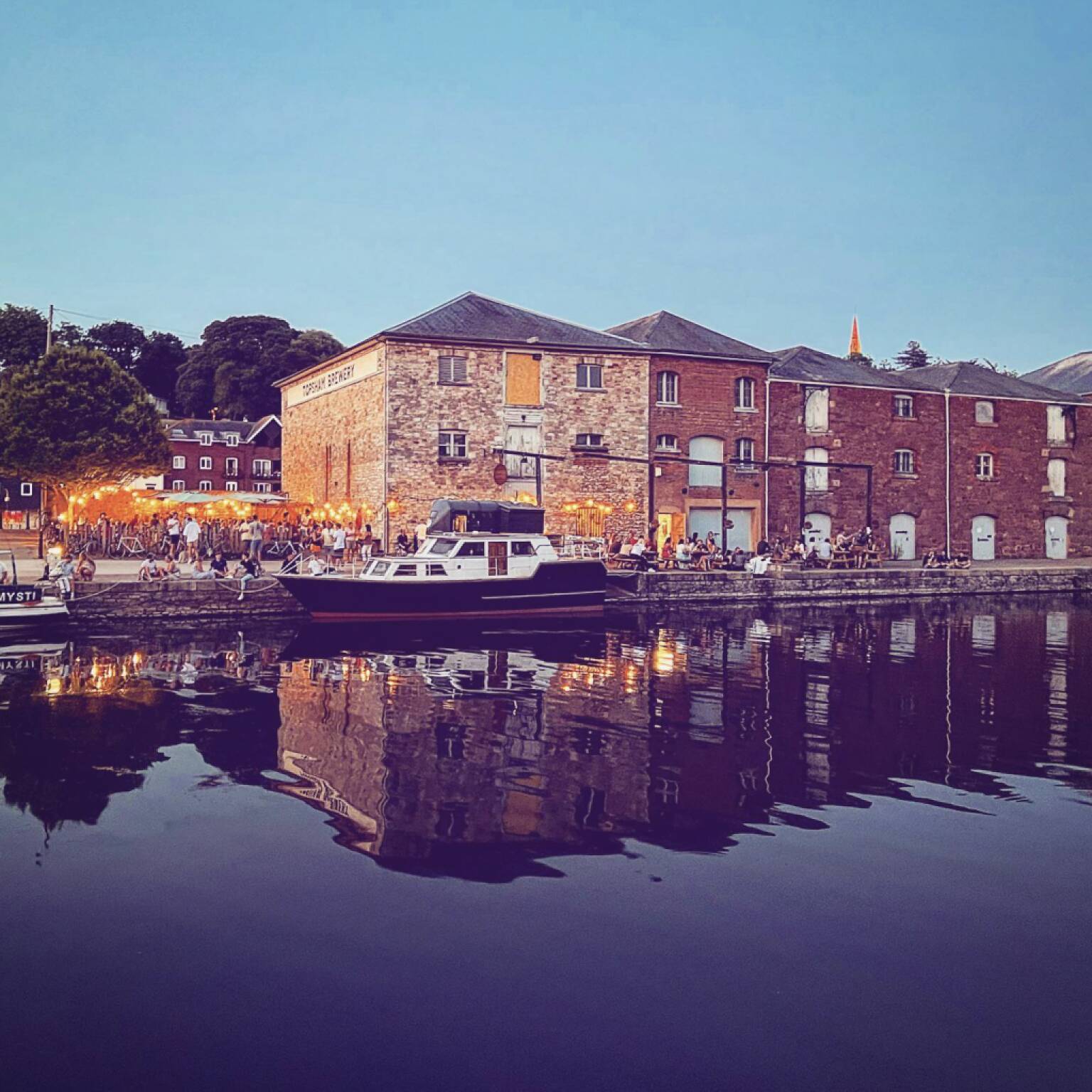 14 Fantastic Pubs and Bars in Exeter (By Someone Who Is From There)