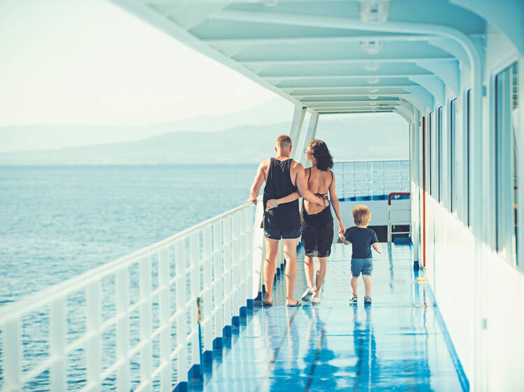 My family and I take a holiday cruise almost every year. Here's why it's the best way to celebrate.