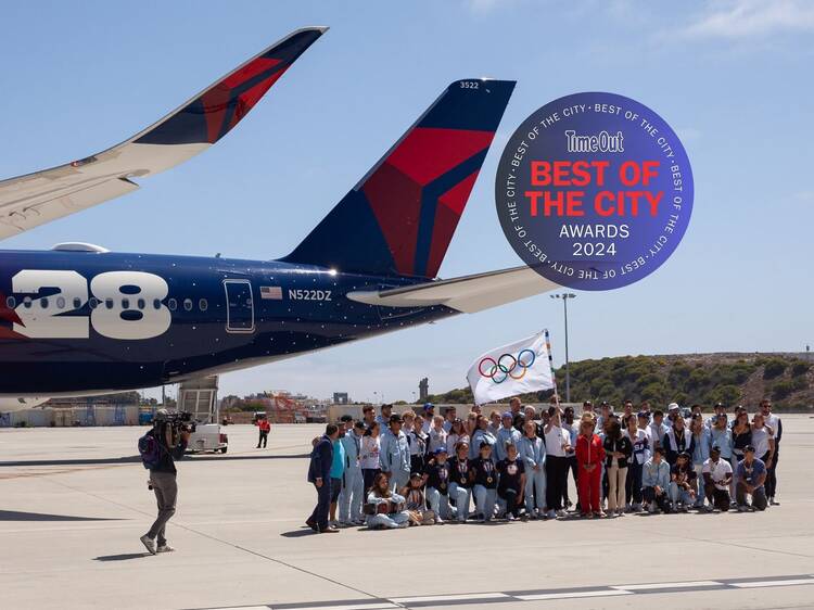 The “I Love L.A.” Moment of the Year: Olympic handoff