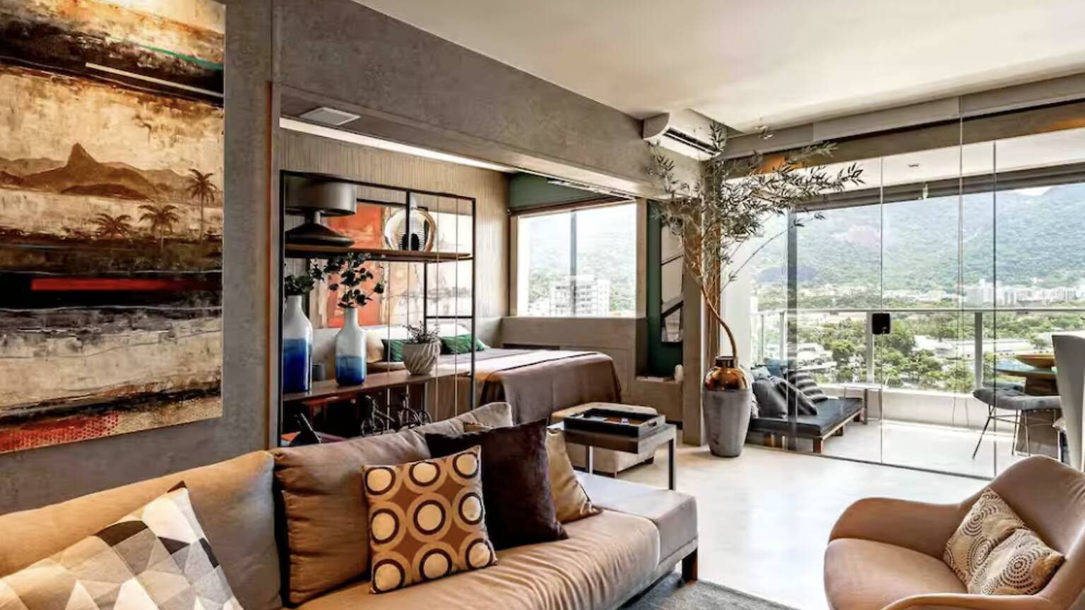 The 9 best Airbnbs in Rio de Janeiro for 2025