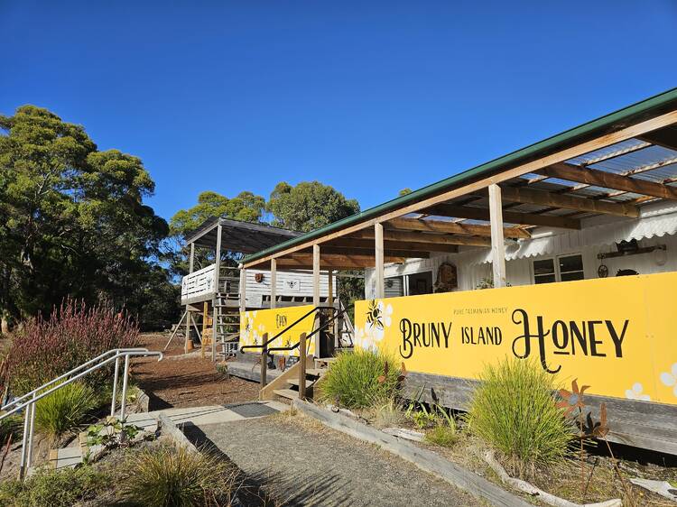 Enjoy liquid gold at Bruny Island Honey