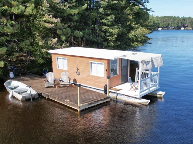 the houseboat on Grant Island