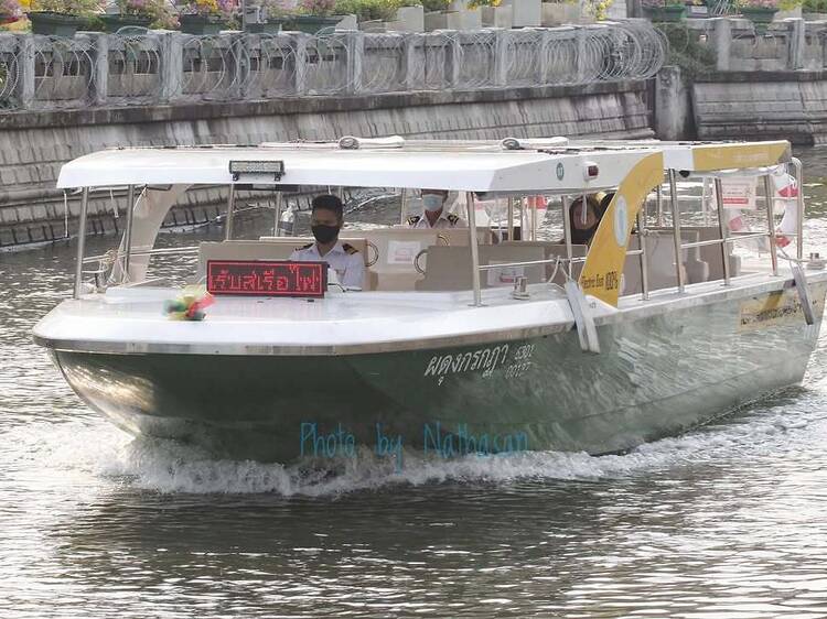 Khlong Phadung Krung Kasem electric boat