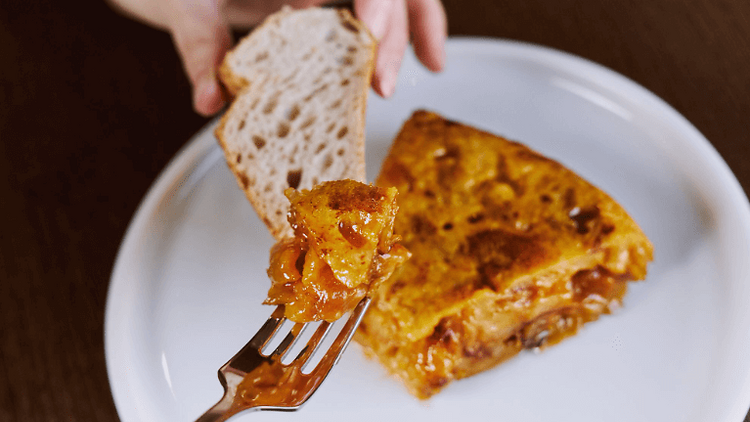 Madrid estrena nueva barra de pinchos (con una famosísima tortilla de patata) para ir de tapas o comer rico por el centro