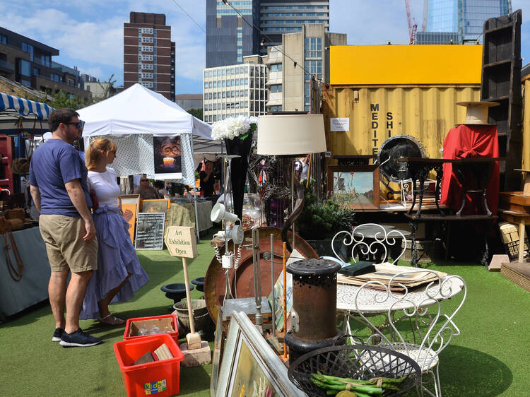 Bermondsey Square Antiques Market