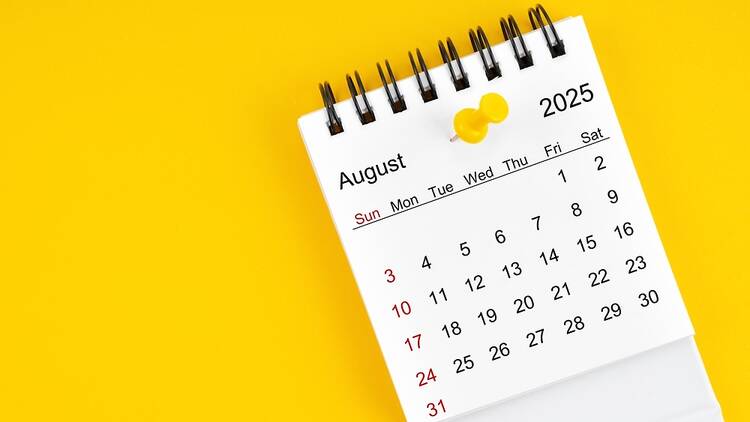 2025 calendar with August