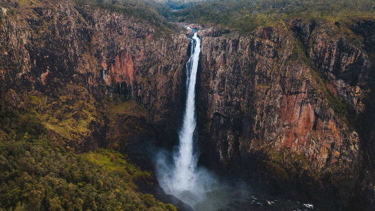 Wallaman Falls, QLD