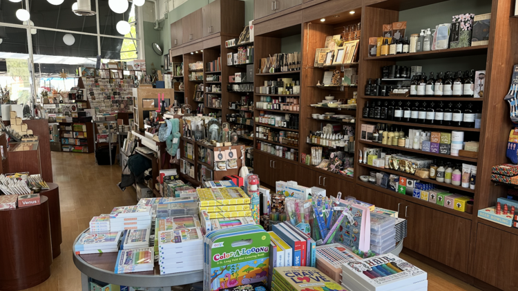 The interior of Lundeen‘s in Culver City.