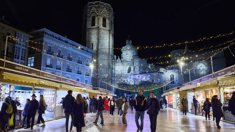 Ciutat Vella, imprescindible para los amantes de la historia