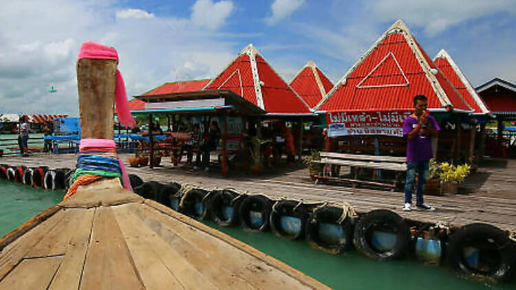 Floating restaurants at Laem Hin Pier