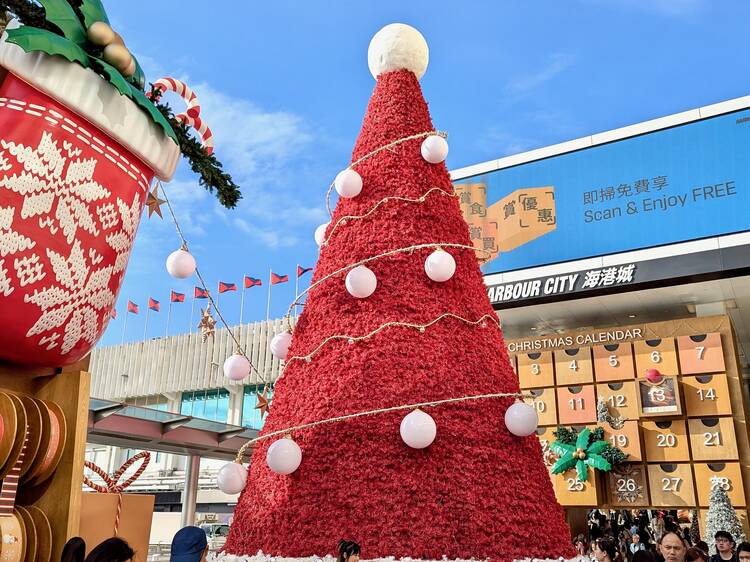 海港城：聖誕帽聖誕樹2024