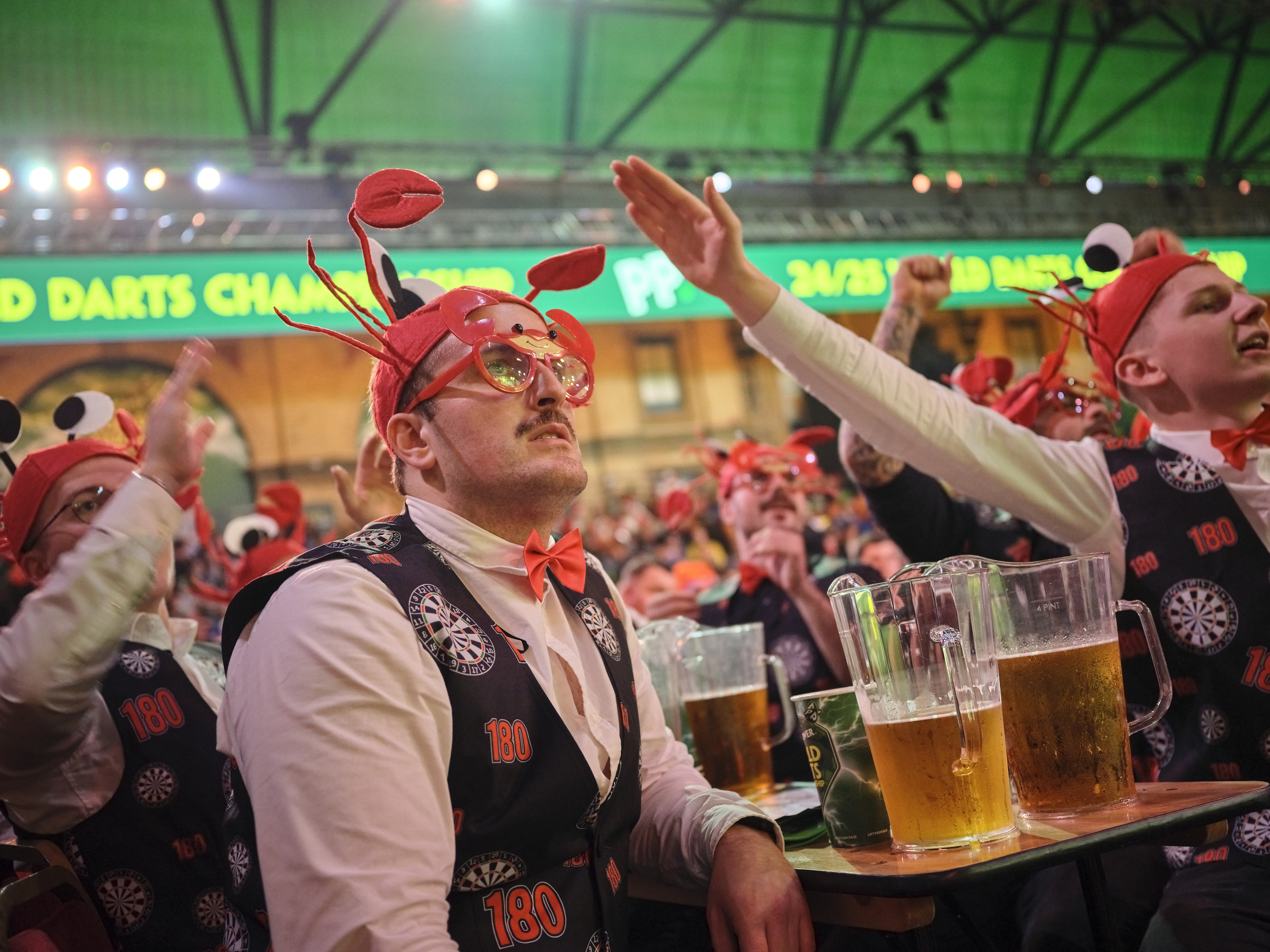 In Photos: Fans in Fancy Dress at the Paddy Power PDC World Darts ...