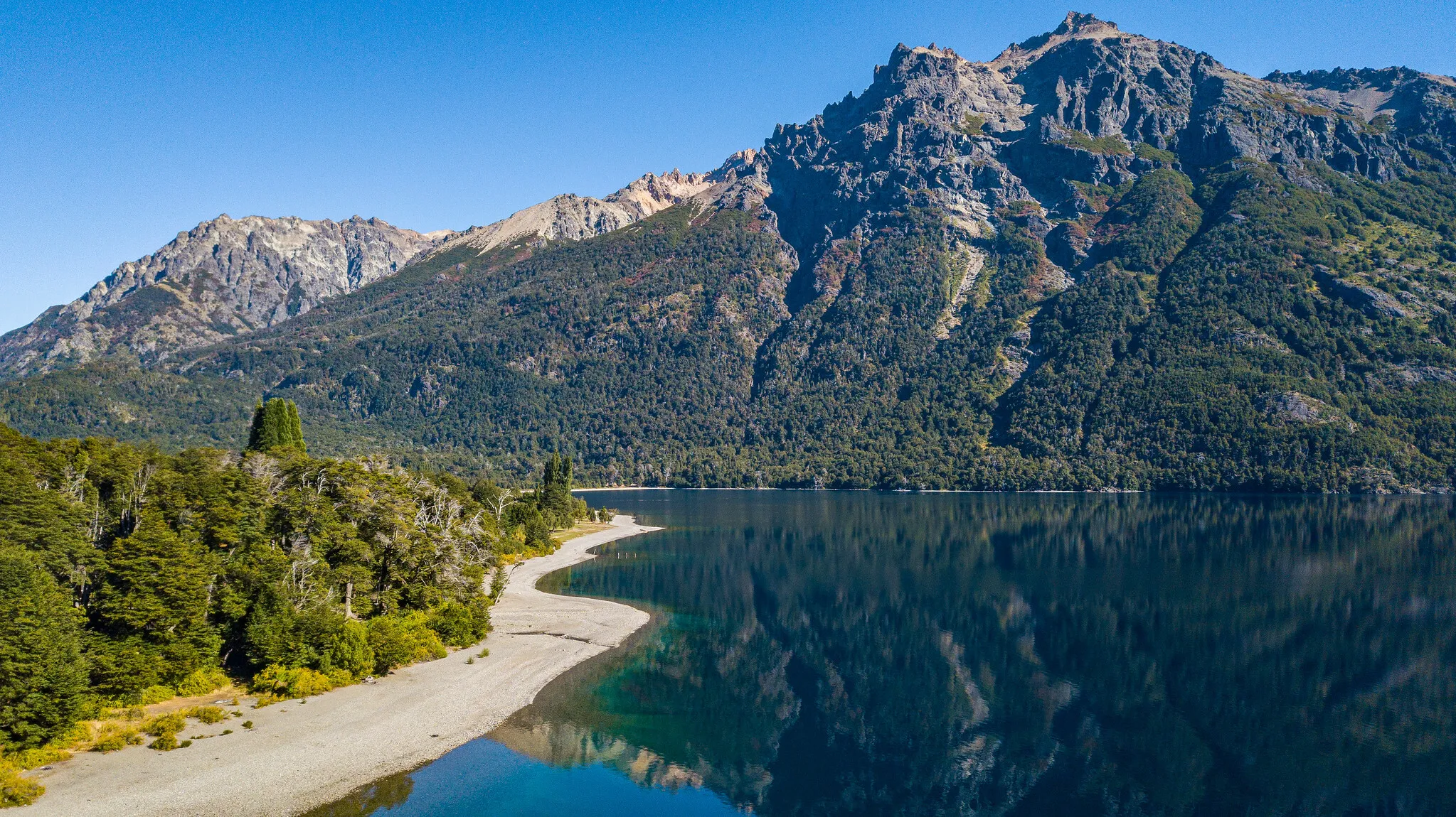 lago-gutiérrez