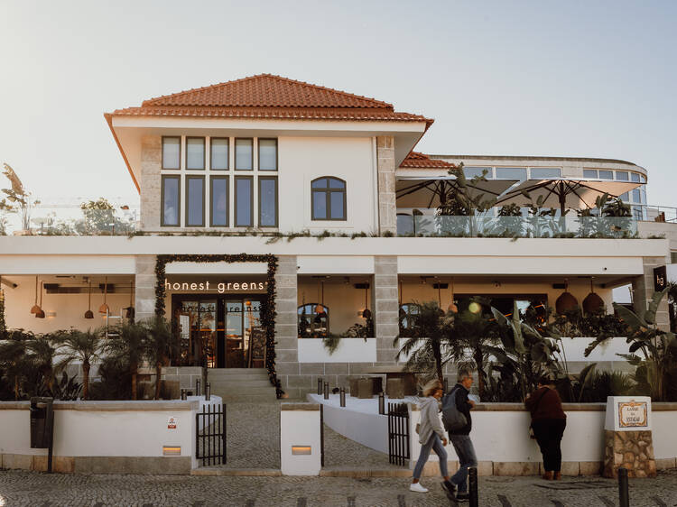 The largest Honest Greens in the country is already open and is right in the centre of Cascais