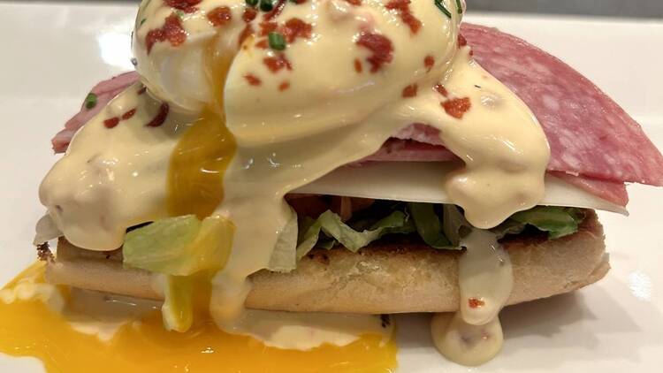 Italian Benedict at POE-Lenta