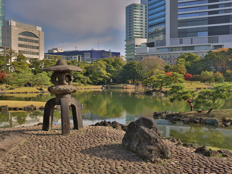 Kyu Shiba Rikyu Garden's New Year celebrations