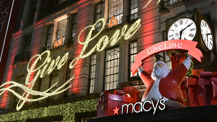 Macy’s Holiday Square