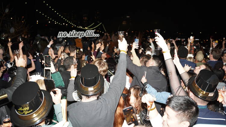 People toasting to the New Year