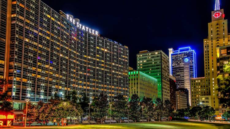 Exterior of The Statler Dallas