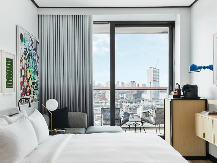 Here's how to score a cheap hotel stay in NYC right now