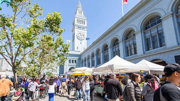 Enjoy the colors at the farmers’ market