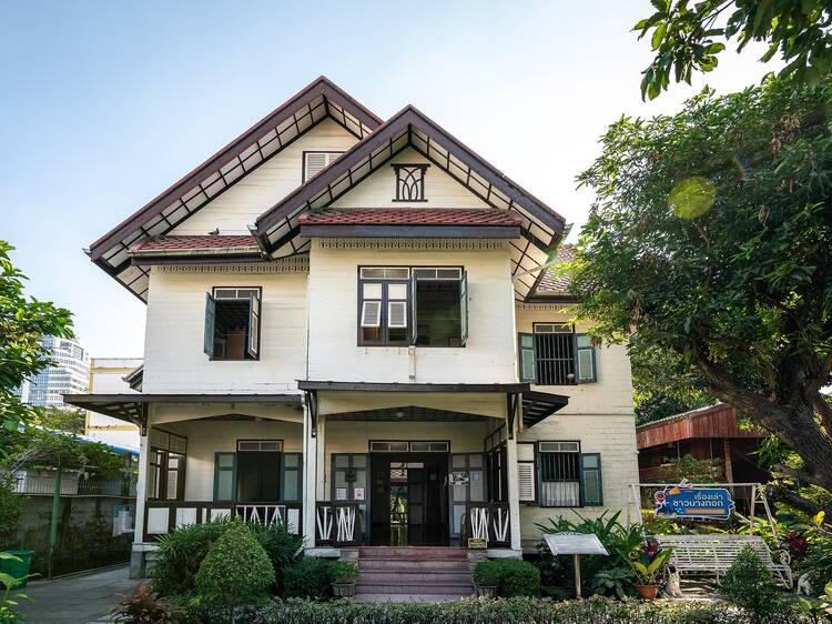 Witness history come alive at Bangkokian Museum