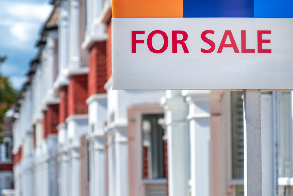 Why Westminster council wants to ban estate agents’ ‘for sale’ signs