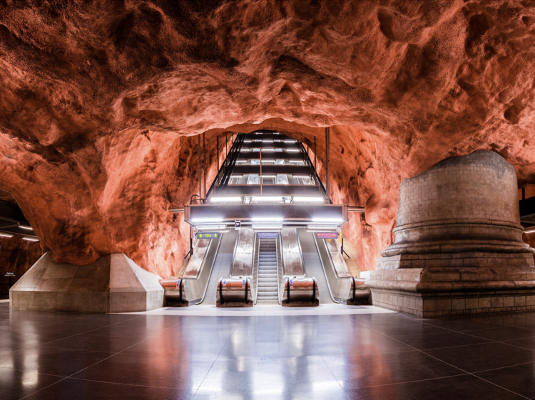 Take an awe-inspiring underground art tour