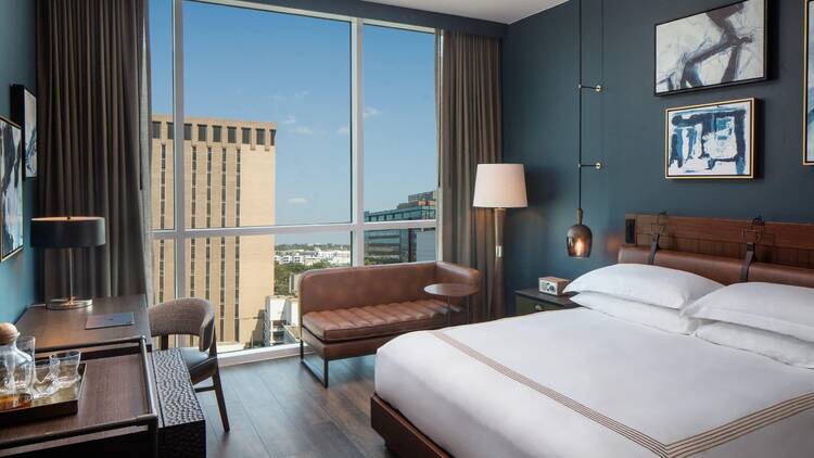 King guest room at Thompson San Antonio – Riverwalk