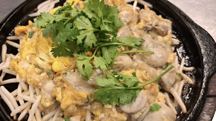 Savour Thai-Chinese dishes at 55 Pochana