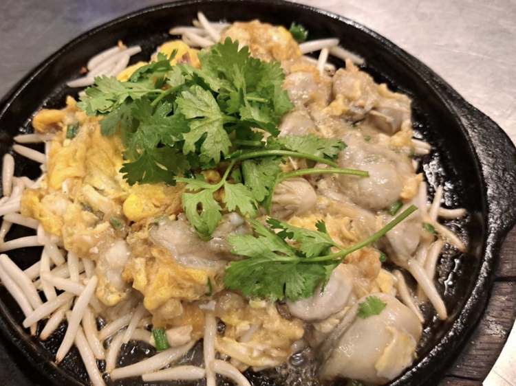 Savour Thai-Chinese dishes at 55 Pochana