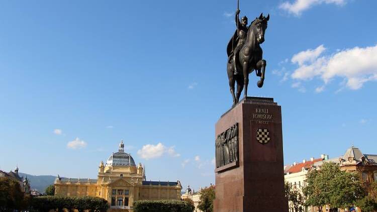 King Tomislav statue, Zagreb