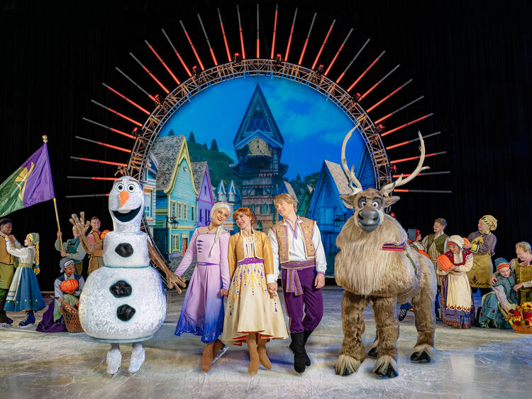 Disney on Ice Presents: Let's Dance