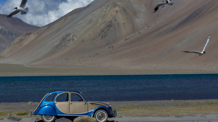 Slowkar: Mendoza in a Vintage Citroën