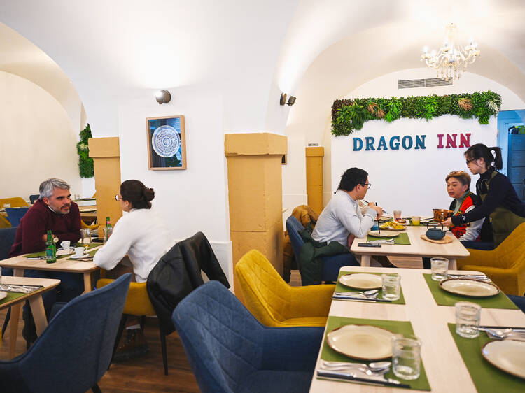 Dragon Inn