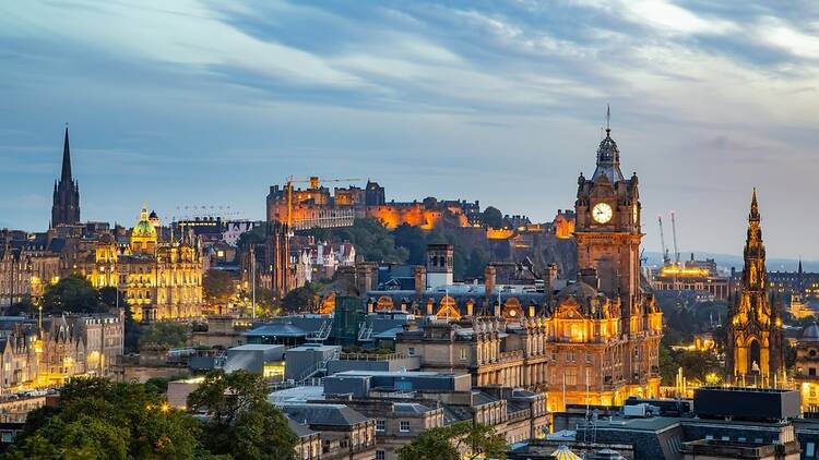 Edinburgh skyline