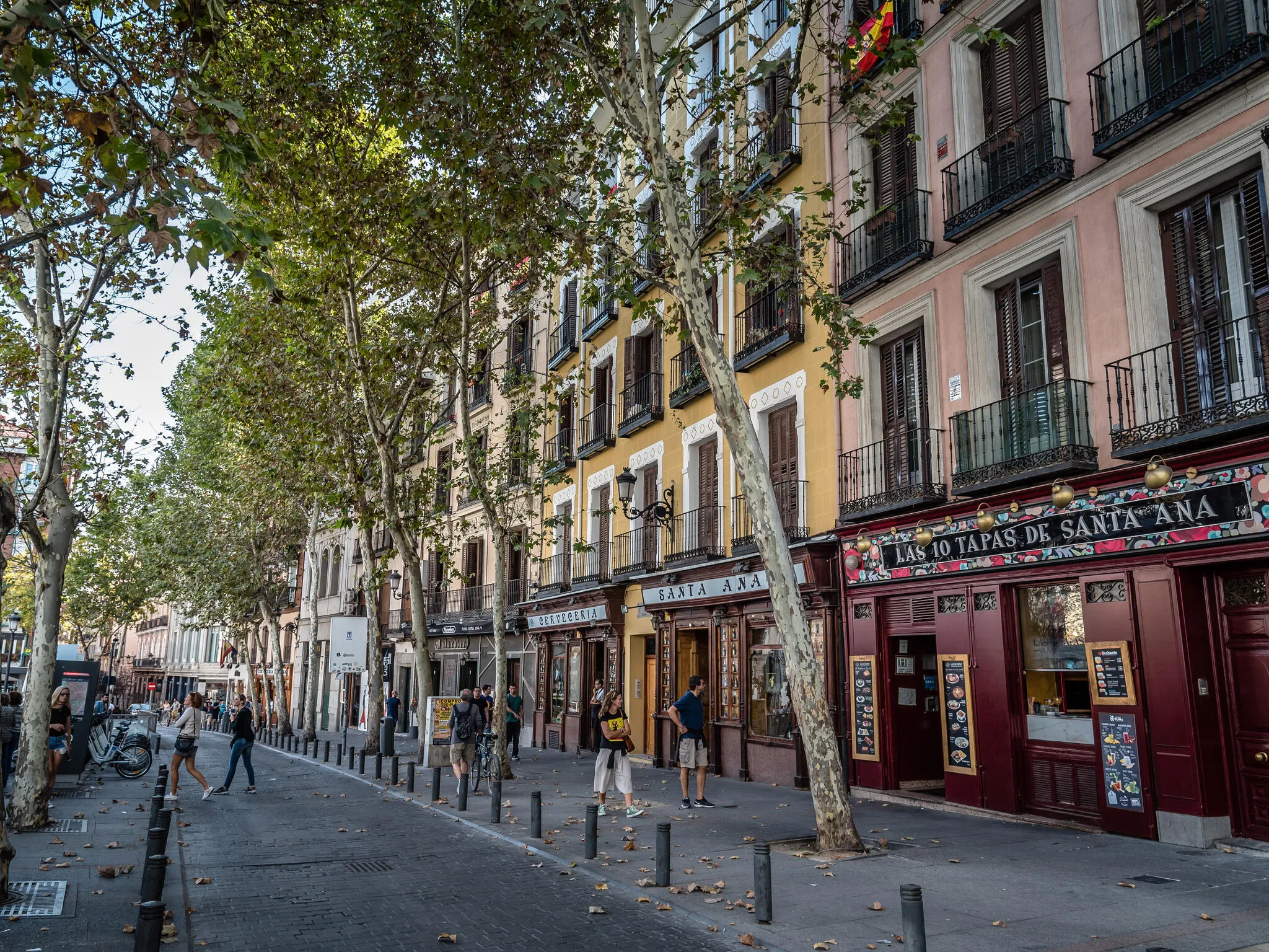 A street in the las Letras neighbourhood in Madrid